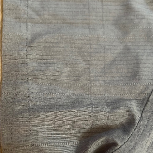 Boys Airwalk Gray Button Down Shirt Short Sleeves - Picture 6 of 9